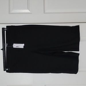 NWT Grace womens shorts with tummy control black size  4